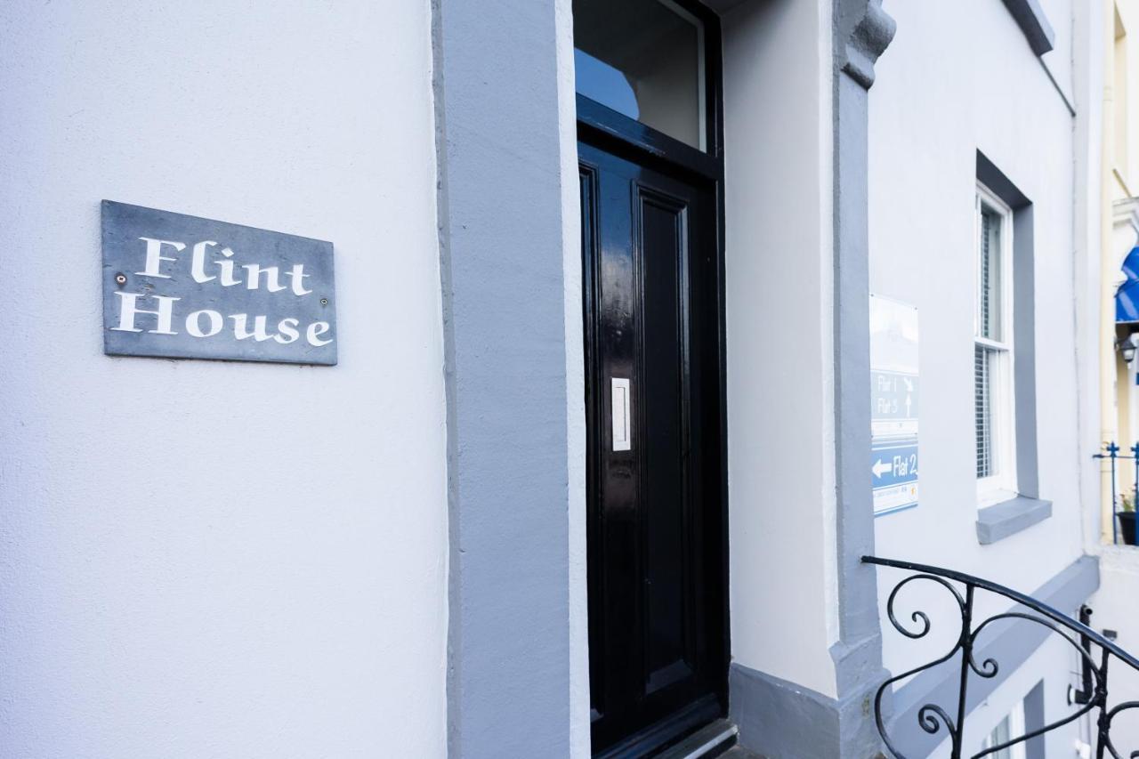 Flat 3 Flint House Tenby - Luxury Couples Apartment Extérieur photo