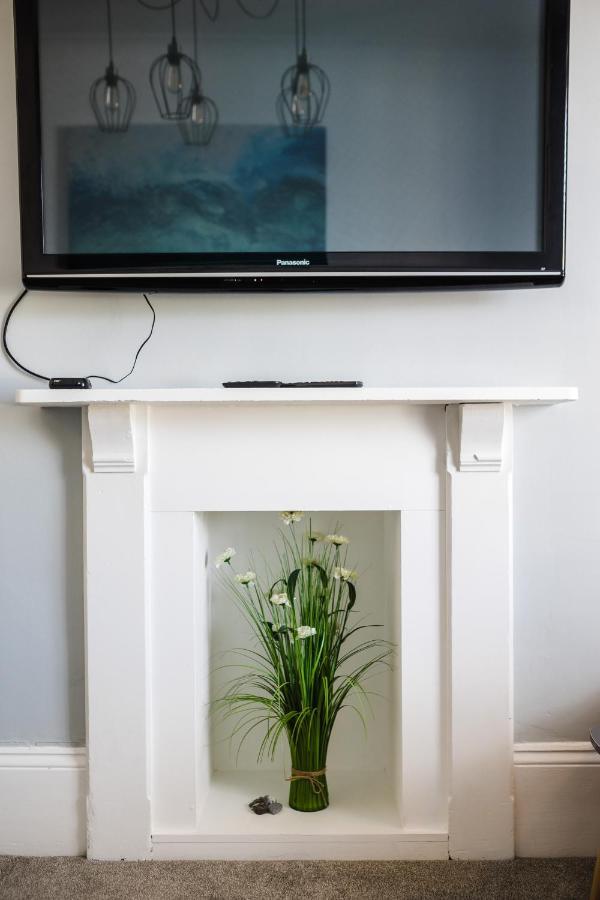 Flat 3 Flint House Tenby - Luxury Couples Apartment Extérieur photo