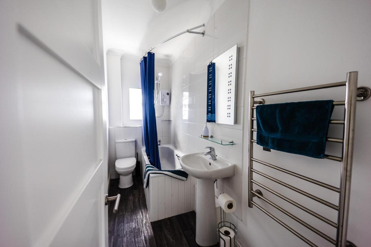 Flat 3 Flint House Tenby - Luxury Couples Apartment Extérieur photo